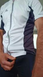 bonbon331 — 在 cam4 直播的网络摄像头模特