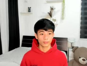 boynextdoor4ux — 在 chaturbate 直播的网络摄像头模特