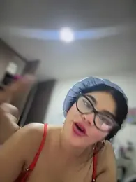 Issane_Peru — Stripchat stream photo (Apr 2026)