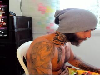 Zeus Brioly — flirt4free