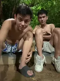 Latin_boys79 — 在 stripchat 直播的网络摄像头模特