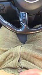 fonzieperver — 在 cam4 直播的网络摄像头模特