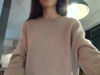 milla_bella — 在 chaturbate 直播的网络摄像头模特