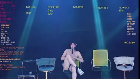 AAA-winner — 在 stripchat 直播的网络摄像头模特