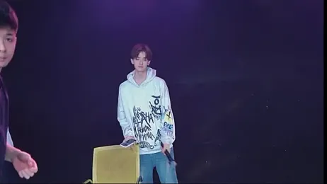 AAA-winner — 在 stripchat 直播的网络摄像头模特