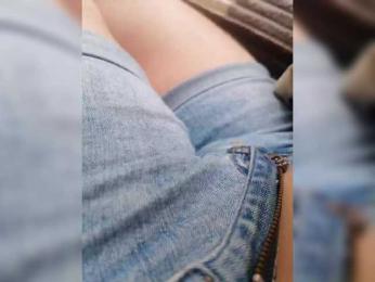 Nika0000 — 在 bongacams 直播的网络摄像头模特