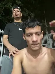 BEM_BOY — 在 stripchat 直播的网络摄像头模特