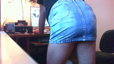 man10002 — 在 cam4 直播的网络摄像头模特