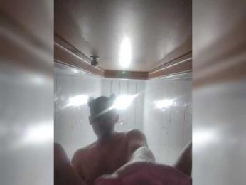 Oleg_lily — 在 bongacams 直播的网络摄像头模特