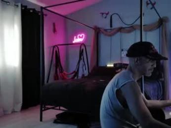 bellaskeykeeper — Chaturbate stream photo (Apr 2026)