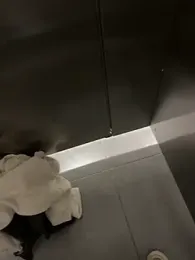 TheKingThiago — 在 stripchat 直播的网络摄像头模特