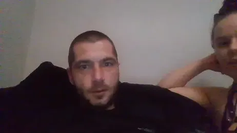 Kinkycouple142 — Stripchat stream photo (Apr 2026)