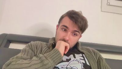 Thony_Grey — 在 cam4 直播的网络摄像头模特
