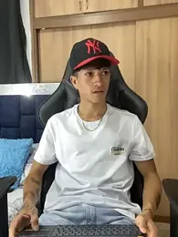 _CamiloBass — Stripchat stream photo (Mar 2026)