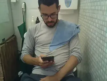 HS-hotsmile — Stripchat stream photo (Mar 2026)