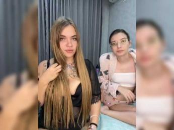 -kittens- — 在 bongacams 直播的网络摄像头模特