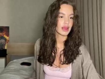 milanasugar — Chaturbate stream photo (Apr 2026)