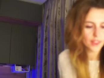 plump_bums — 在 chaturbate 直播的网络摄像头模特