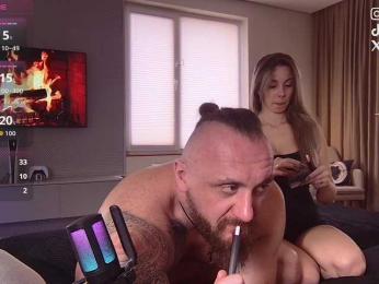 NIKI7377 — 在 bongacams 直播的网络摄像头模特