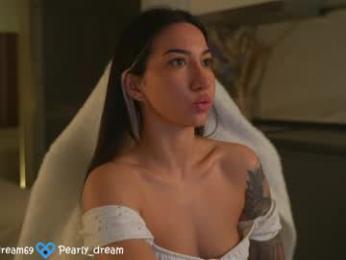 pearly_dream — Chaturbate stream photo (Apr 2026)