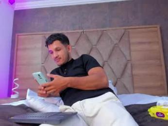 eimyandmaxi — 在 chaturbate 直播的网络摄像头模特