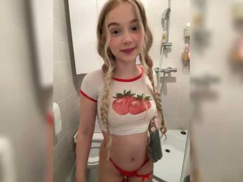 MimiMila — 在 bongacams 直播的网络摄像头模特