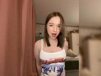 MimiMila — 在 bongacams 直播的网络摄像头模特