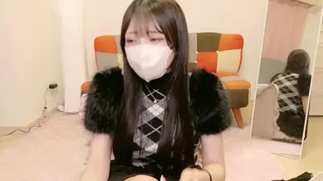 yuinachan_v — 在 stripchat 直播的网络摄像头模特