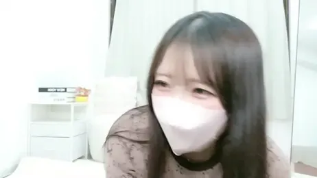 yuinachan_v — 在 stripchat 直播的网络摄像头模特