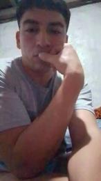 Ezequielokk — Cam4 stream photo (Apr 2026)