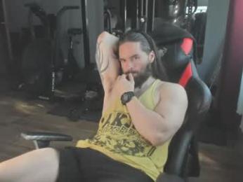 phil_chambers — 在 chaturbate 直播的网络摄像头模特