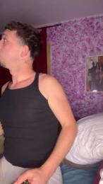 Neysan_24 — Cam4 stream photo (Feb 2026)