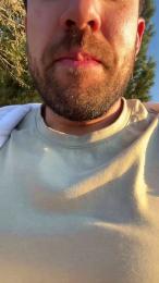 fernanditoho — 在 cam4 直播的网络摄像头模特