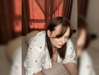 Divine-1 — Bongacams stream photo (Apr 2026)