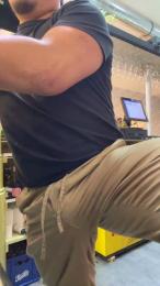 Luche33 — 在 cam4 直播的网络摄像头模特
