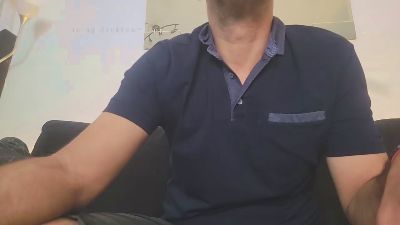 chavarez1981 — Cam4 stream photo (Jul 2026)