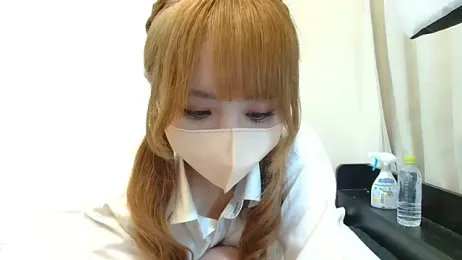 riseshu — 在 stripchat 直播的网络摄像头模特