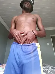 TreySavvy — Stripchat stream photo (Apr 2026)