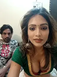 zoyarathore — 在 stripchat 直播的网络摄像头模特