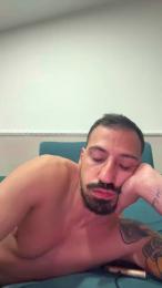 Yoquese233 — 在 cam4 直播的网络摄像头模特