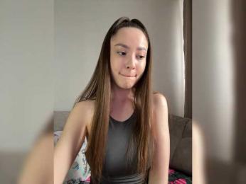 -Valeria- — 在 bongacams 直播的网络摄像头模特