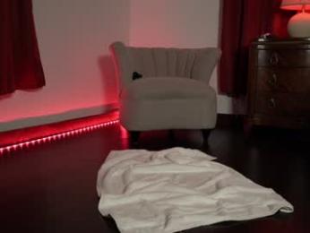 chloewildd — Chaturbate stream photo (Mar 2026)