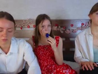 nelliewaters — Chaturbate stream photo (Jul 2025)