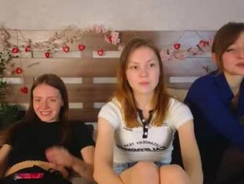 nelliewaters — Chaturbate stream photo (Jul 2025)