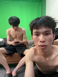 titi-999 — Stripchat stream photo (Apr 2026)