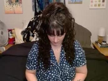 milfmonee — Chaturbate stream photo (Feb 2026)