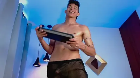 KamiSuarez — Stripchat stream photo (Jun 2026)