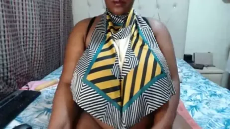 CHOCOLATEDARKBUSTYX — Stripchat stream photo (Nov 2023)