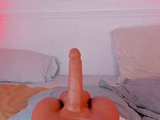 sara-bonneth — Camsoda stream photo (Apr 2026)