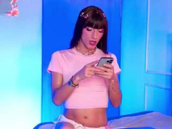 ice_princess__ — 在 chaturbate 直播的网络摄像头模特